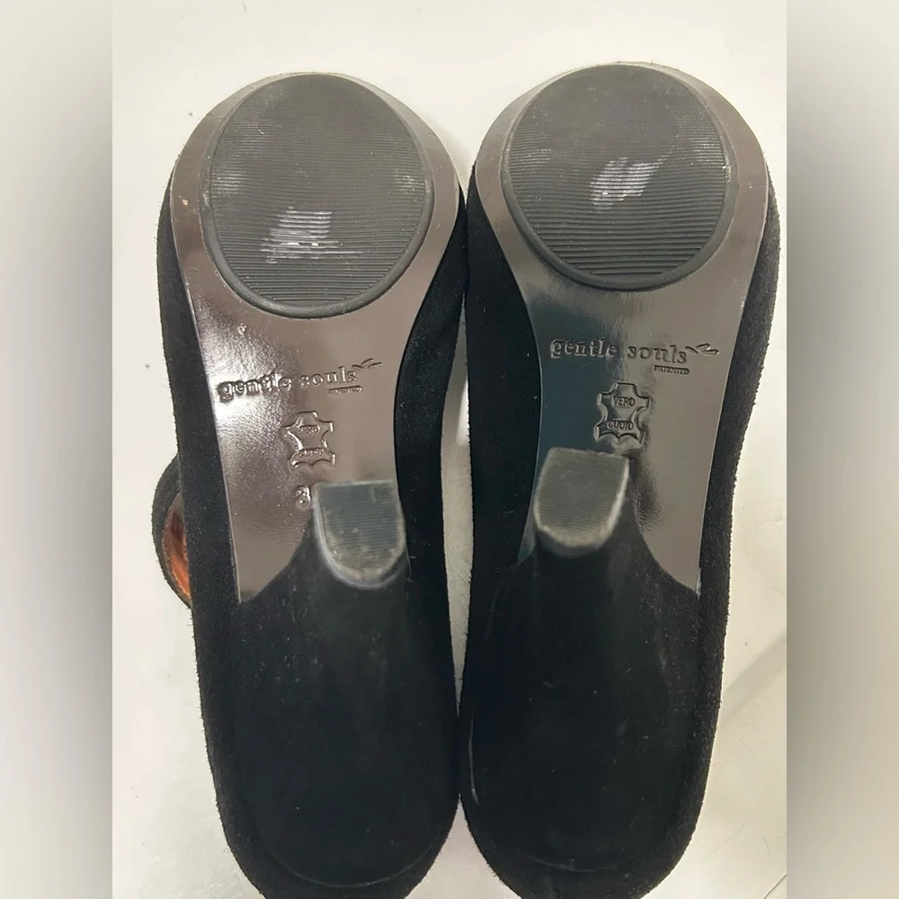 Gentle Souls Suede Peeptoe Heels Black Size 8